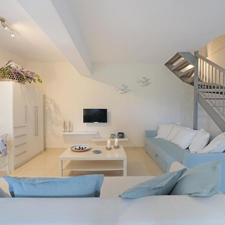 Giorgos & Maria Villas Agios Matthaios  Ngoại thất bức ảnh