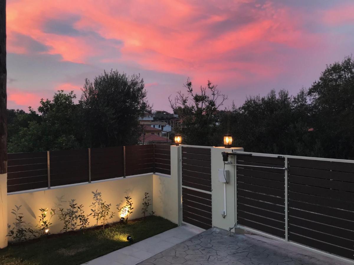 Giorgos & Maria Villas Agios Matthaios  Ngoại thất bức ảnh